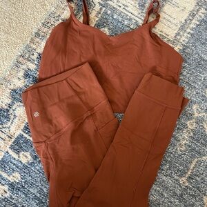 Athleta Set - Terracotta Salutation Stash Ruch Craft 7/8 legging w/ Bra Top